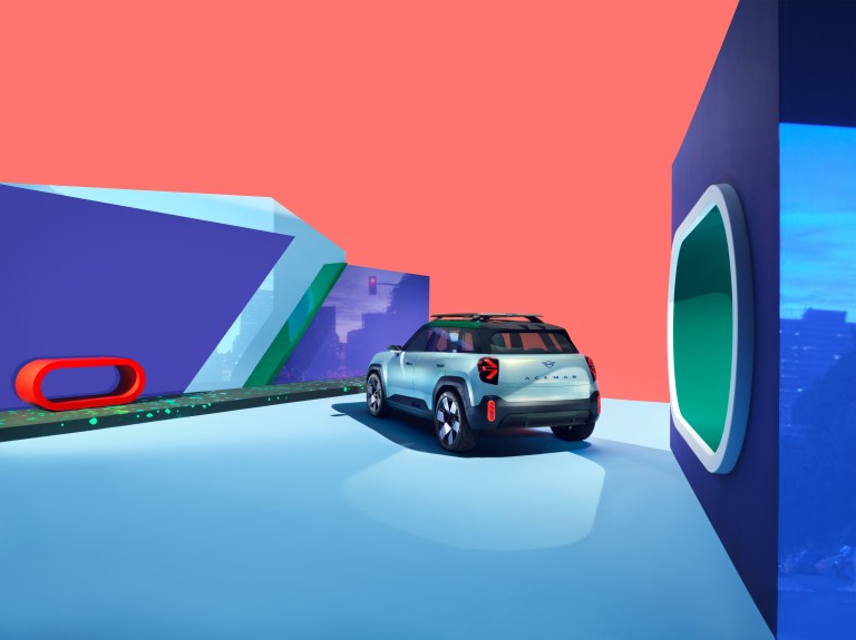 conceptul mini - aceman - exterior - contururi