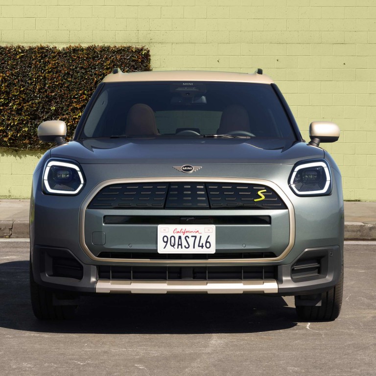 MINI Countryman pur electric – mosaic - exterior