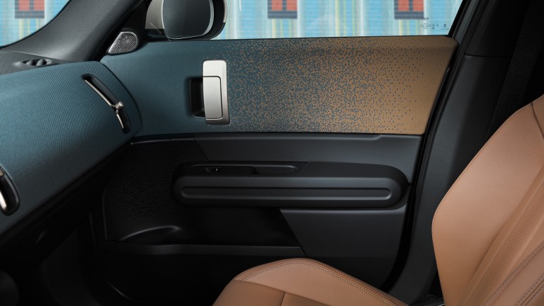 MINI Countryman pur electric – mosaic - sustenabilitate